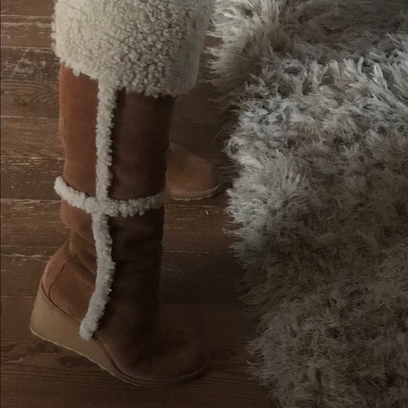 Tory Burch Shearling Boots - Picture 3 of 6